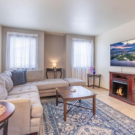 شقة Walk To Downtown Leavenworth * Sleeps 6 + Pets * Ground Level Gem! المظهر الخارجي الصورة